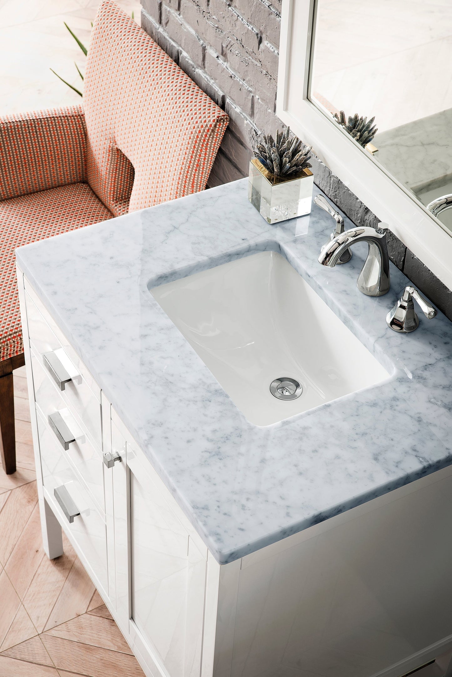 
                  
                    Addison 30" Single Vanity Cabinet in Glossy White Single Bathroom Vanity James Martin Vanities Carrara White Marble 
                  
                