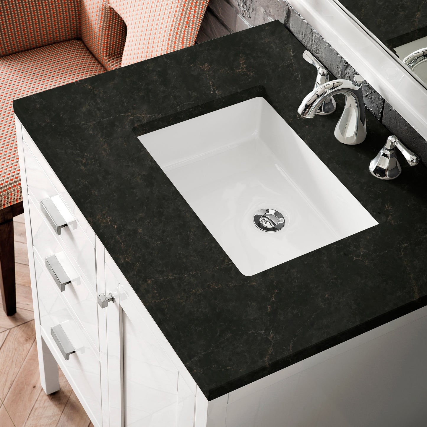 
                  
                    Addison 30" Single Vanity Cabinet in Glossy White Single Bathroom Vanity James Martin Vanities Phantome Eclos 
                  
                