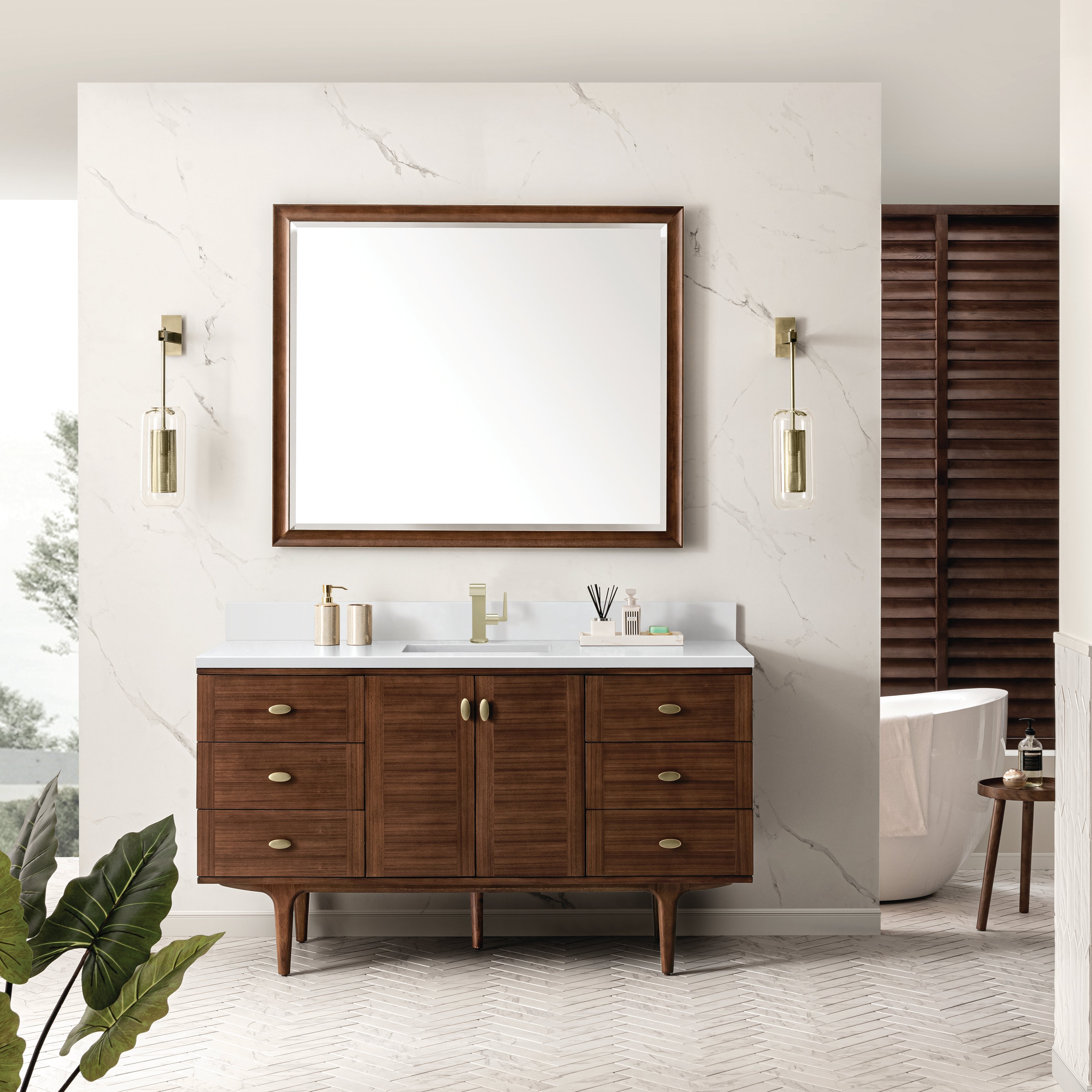 Amberly 60