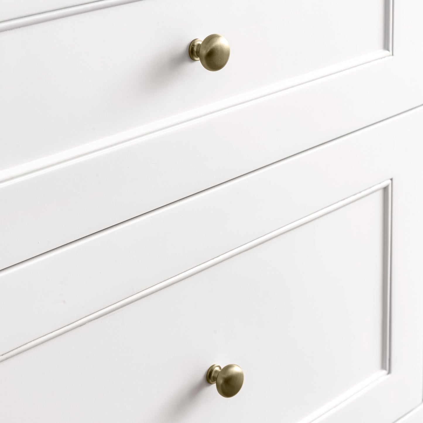 
                  
                    Breckenridge 30" Single Vanity in Bright White Single Vanity James Martin Vanities 
                  
                