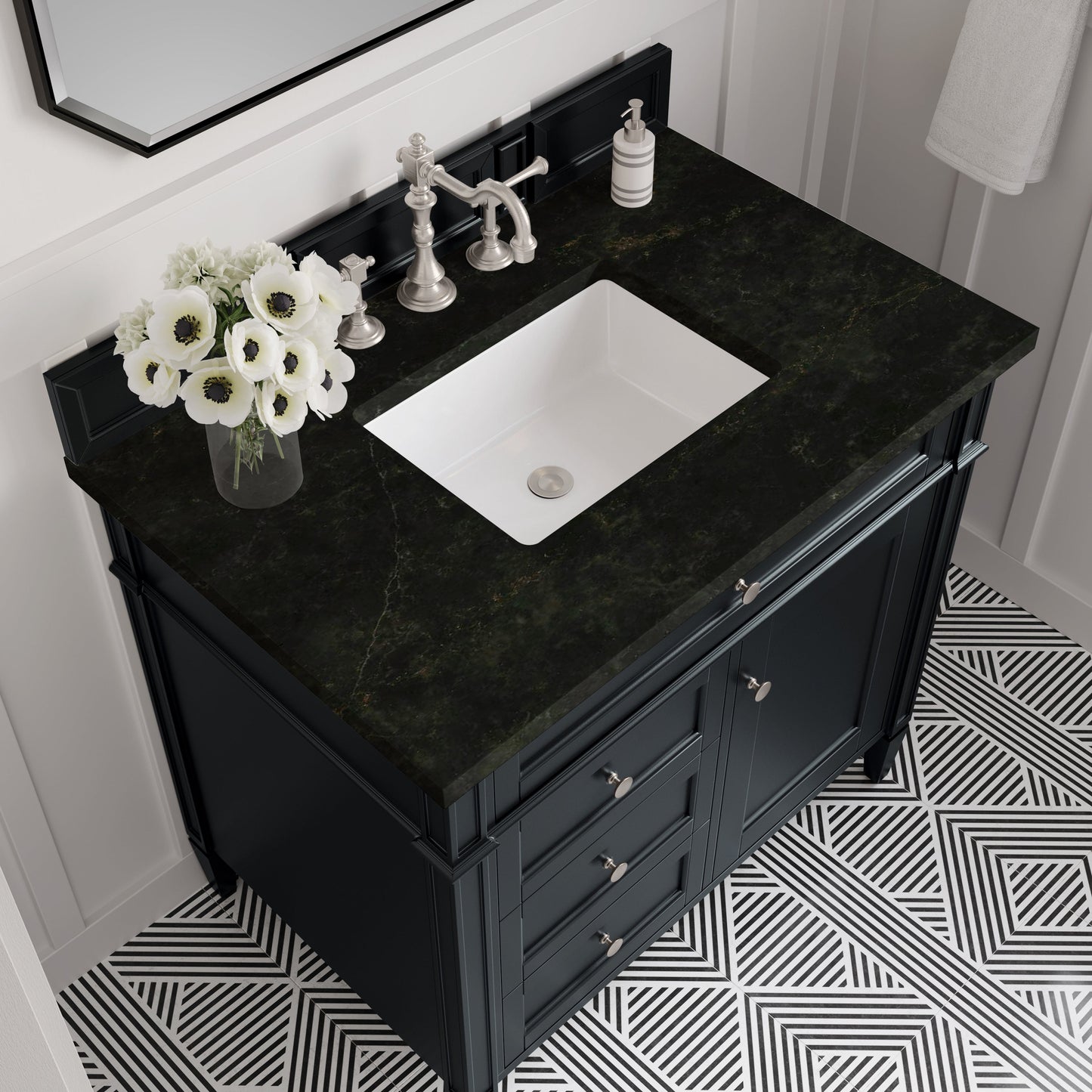 
                  
                    Brittany 36" Single Vanity in Black Onyx Single Bathroom Vanity James Martin Vanities Phantome Eclos 
                  
                