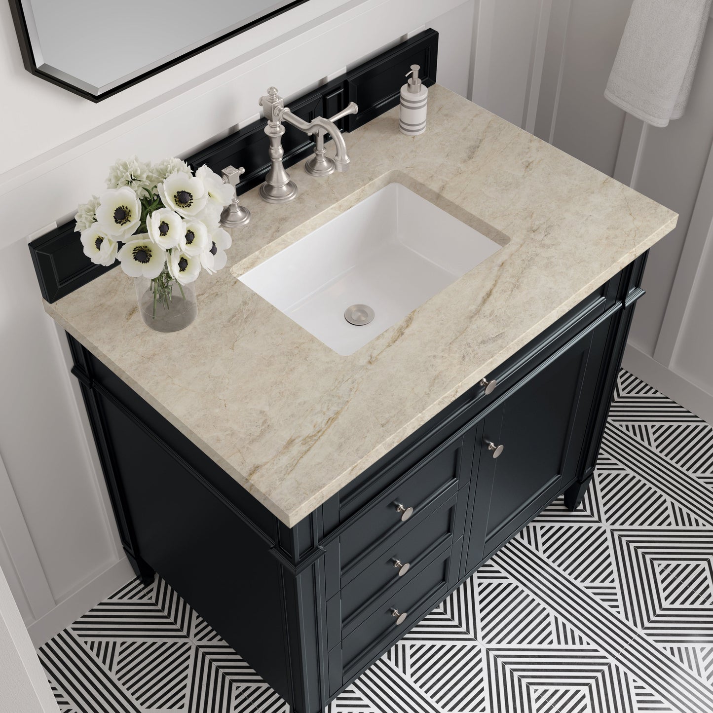 
                  
                    Brittany 36" Single Vanity in Black Onyx Single Bathroom Vanity James Martin Vanities Tajnar Eclos 
                  
                