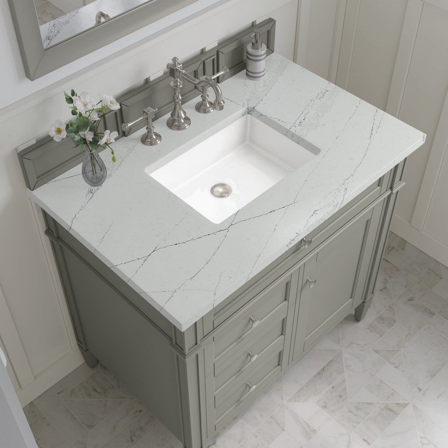 
                  
                    Brittany 36" Single Vanity in Urban Gray Single Bathroom Vanity James Martin Vanities Ethereal Noctis Silestone 
                  
                