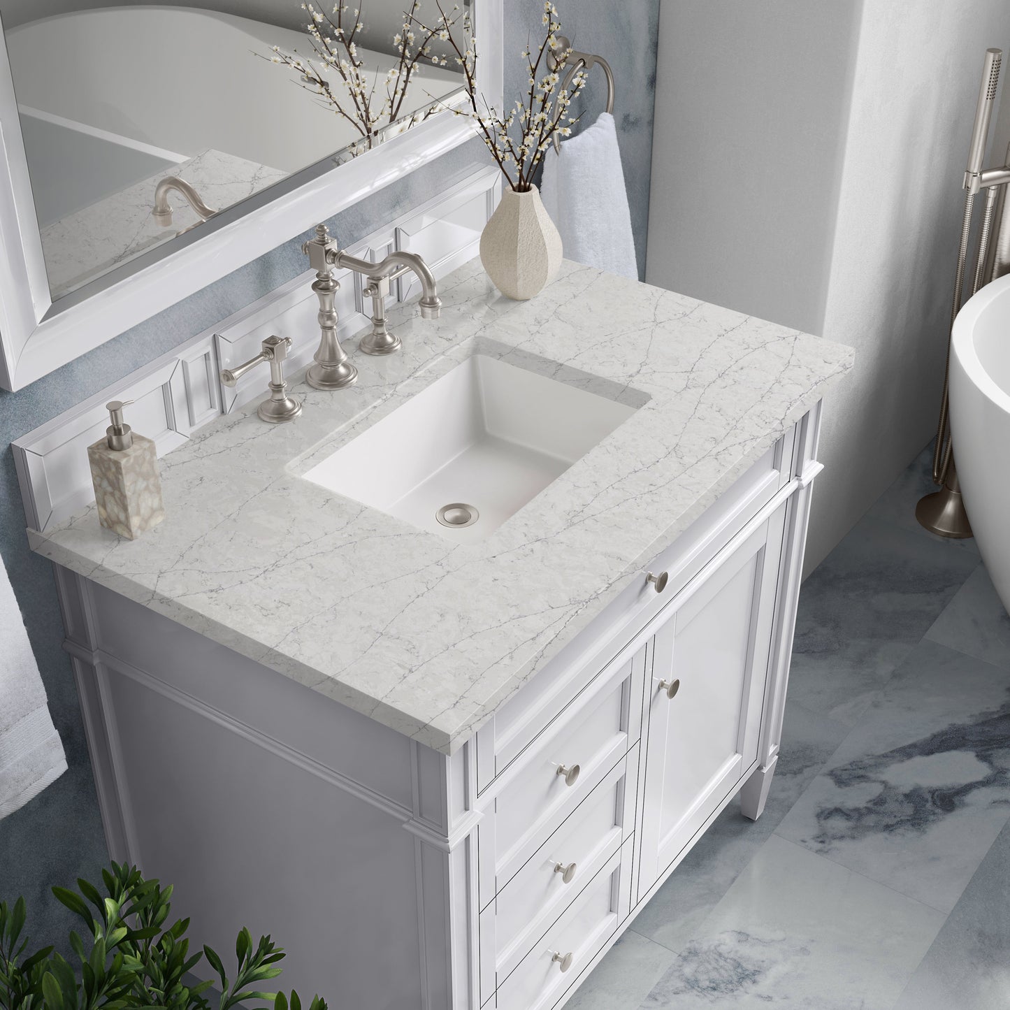 
                  
                    Brittany 36"Single Vanity in Bright White Single Bathroom Vanity James Martin Vanities Eternal Jasmine Pearl Silestone 
                  
                