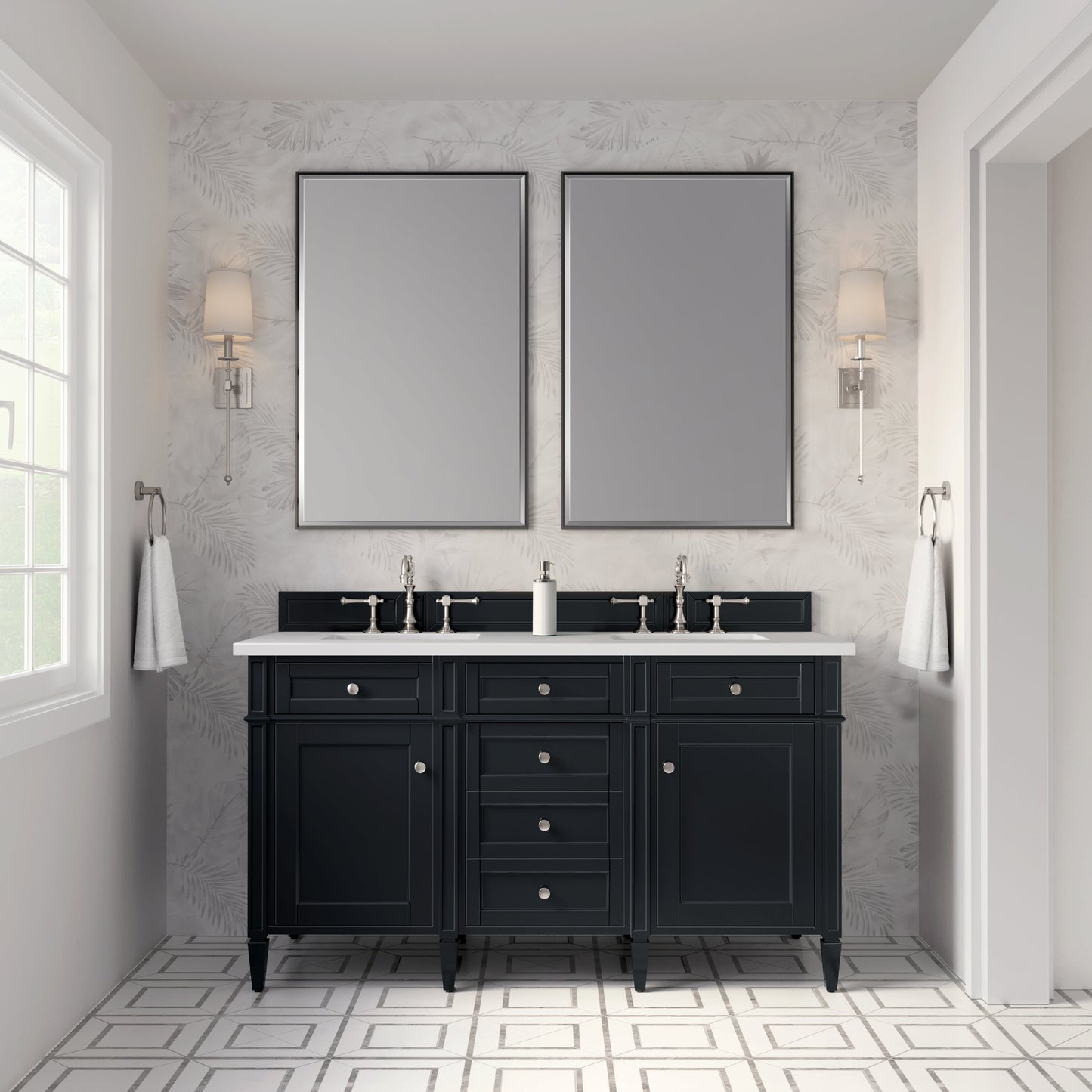 
                  
                    Brittany 60" Double Vanity in Black Onyx Double bathroom Vanity James Martin Vanities 
                  
                