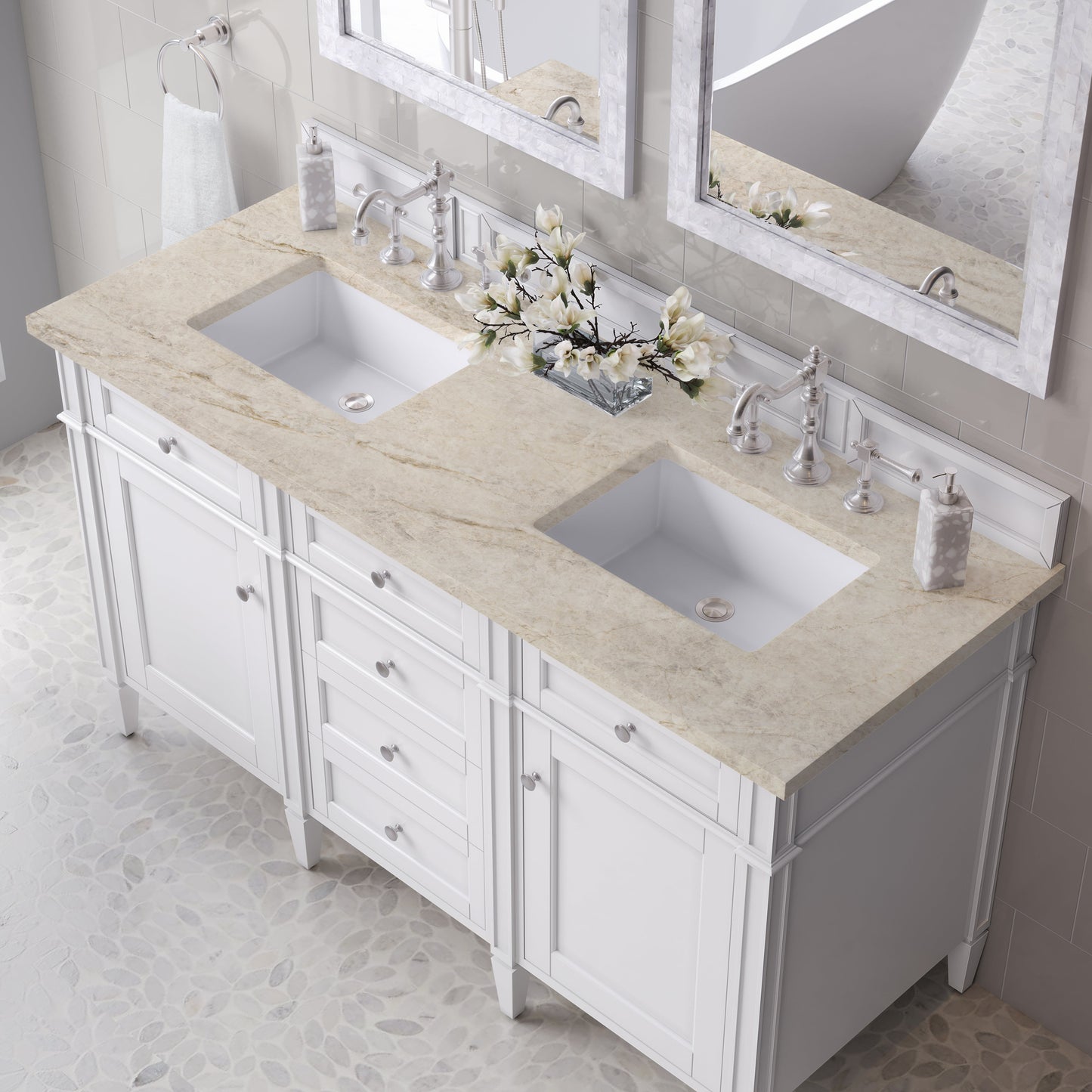 
                  
                    Brittany 60" Double Vanity in Bright White Double bathroom Vanity James Martin Vanities Tajnar Eclos 
                  
                