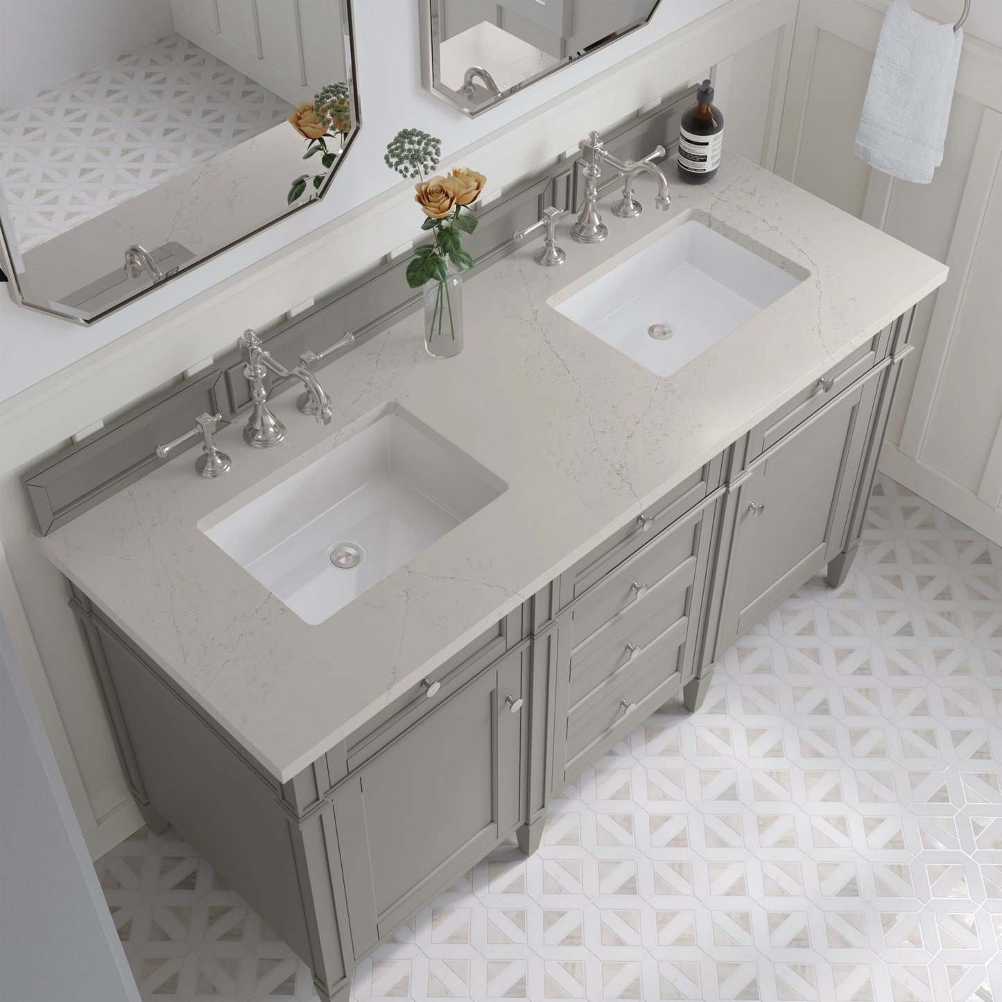 
                  
                    Brittany 60" Double Vanity in Urban Gray Double bathroom Vanity James Martin Vanities Siberian Silestone 
                  
                