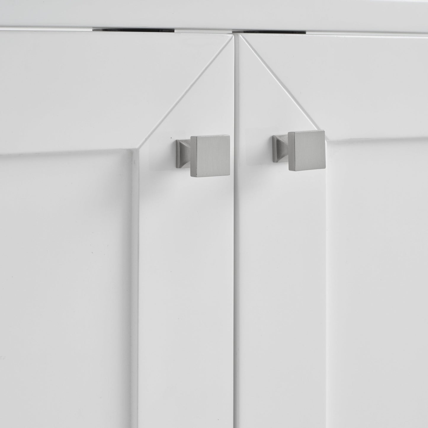 
                  
                    Chianti 24" Single Vanity in Glossy White Single Bathroom Vanity James Martin Vanities 
                  
                