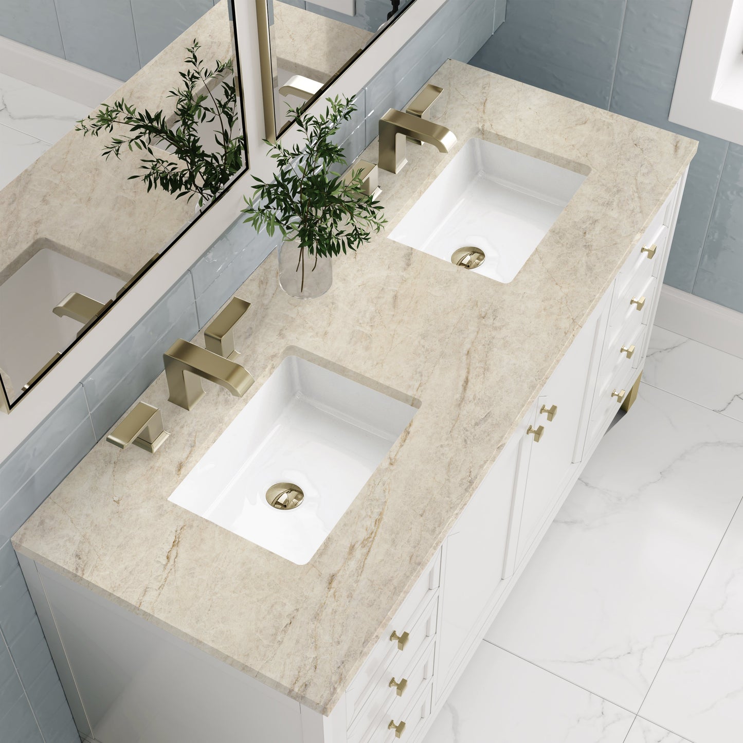 
                  
                    Chicago 60" Double Bathroom Vanity in Glossy White Double bathroom Vanity James Martin Vanities Tajnar Eclos 
                  
                
