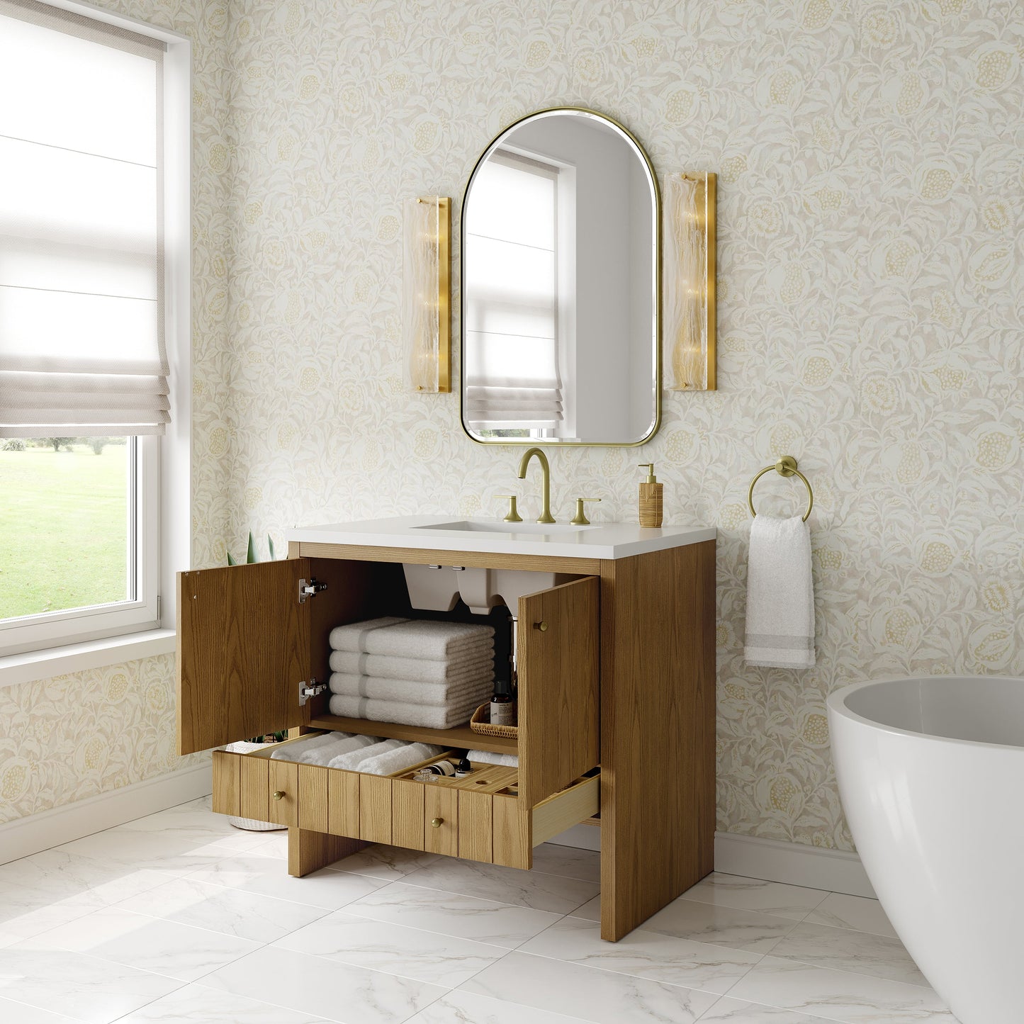 
                  
                    Hudson 36" Single Vanity in Light Natural Oak Single Bathroom Vanity James Martin Vanities 
                  
                