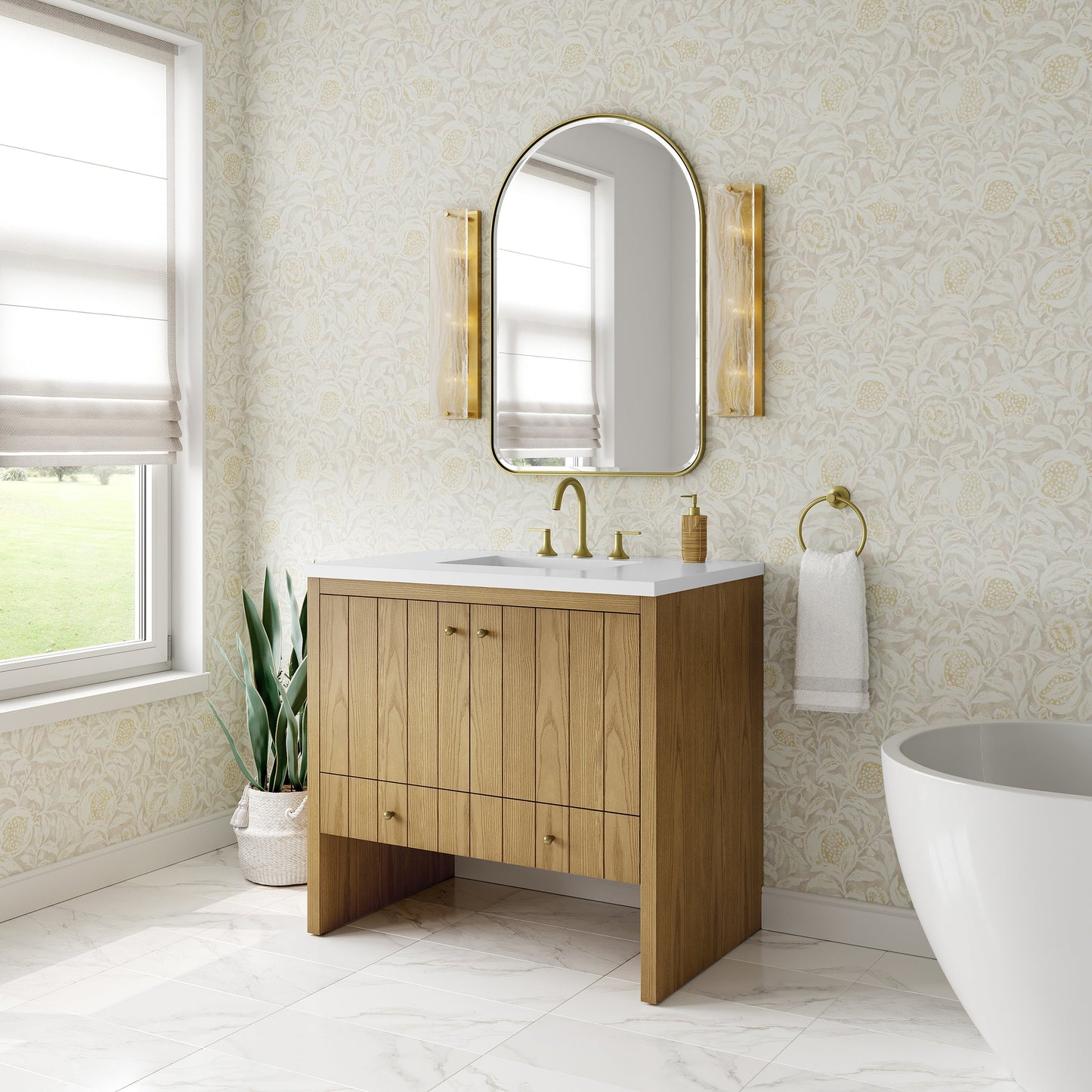 
                  
                    Hudson 36" Single Vanity in Light Natural Oak Single Bathroom Vanity James Martin Vanities 
                  
                