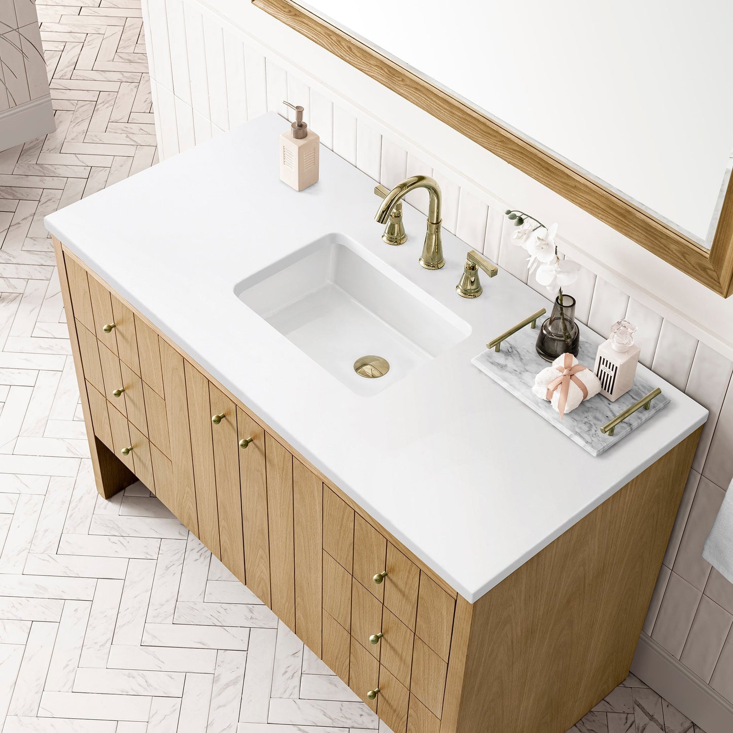 
                  
                    Hudson 48" Single Vanity in Light Natural Oak Single Bathroom Vanity James Martin Vanities White Zeus Silestone 
                  
                