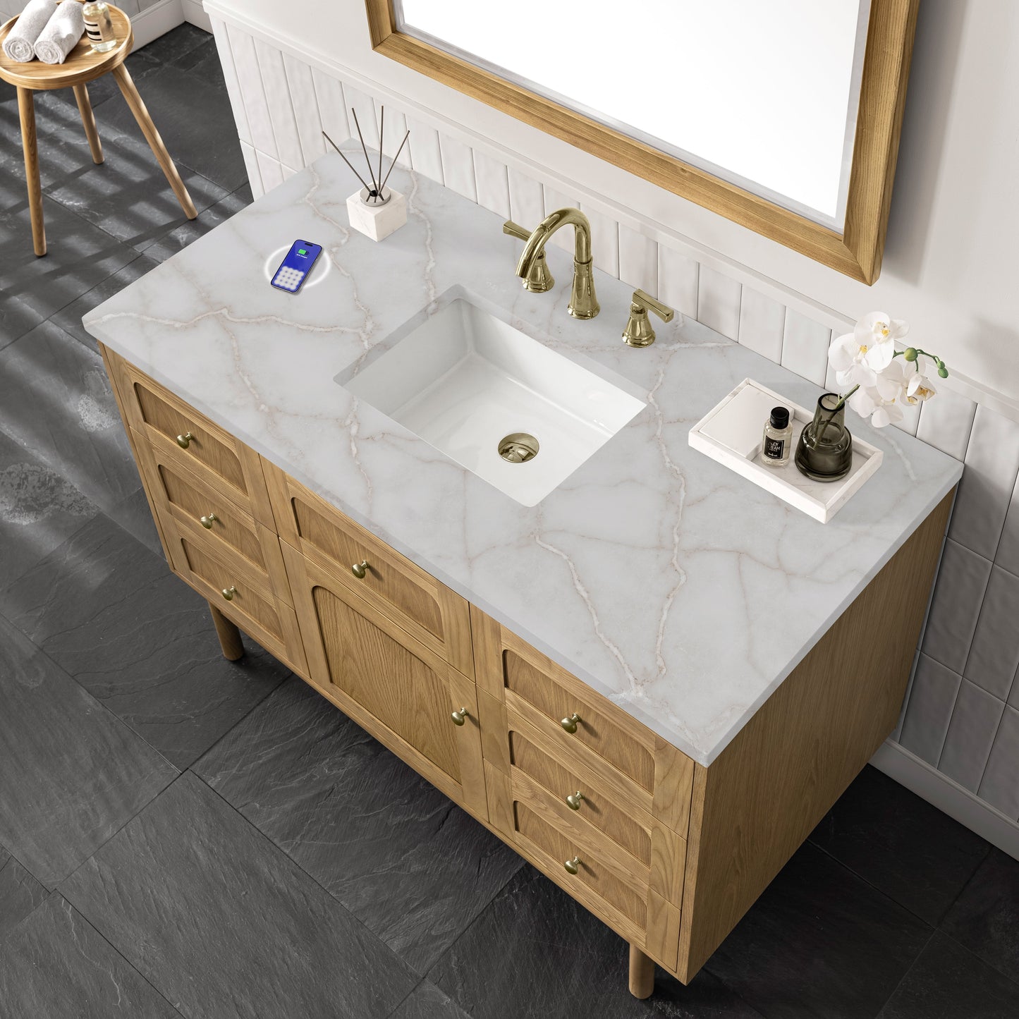 
                  
                    Laurent 48" Single Vanity in Light Natural Oak Single Bathroom Vanity James Martin Vanities FreePower-Enabled Victorian Silver Silestone 
                  
                