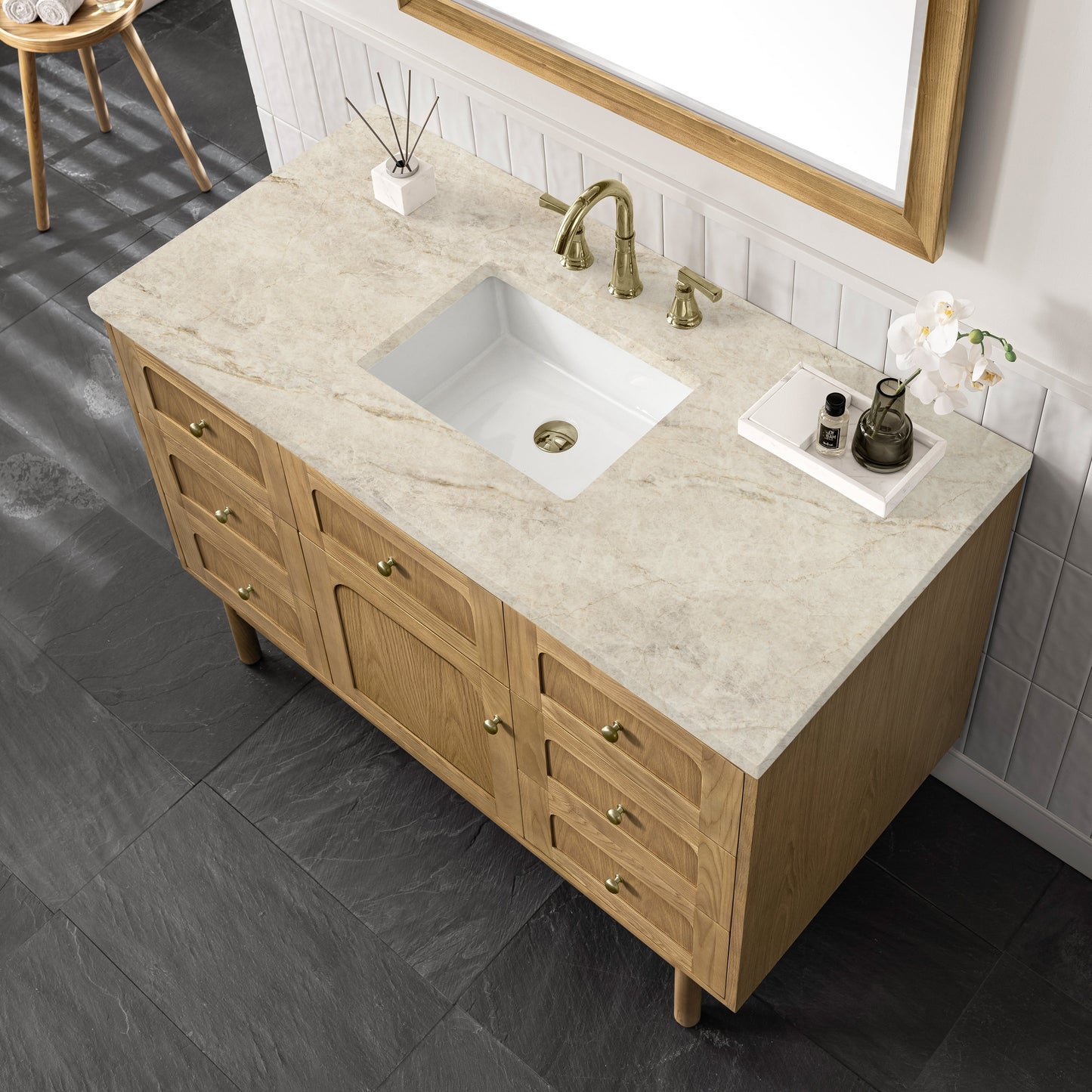 
                  
                    Laurent 48" Single Vanity in Light Natural Oak Single Bathroom Vanity James Martin Vanities Tajnar Eclos 
                  
                