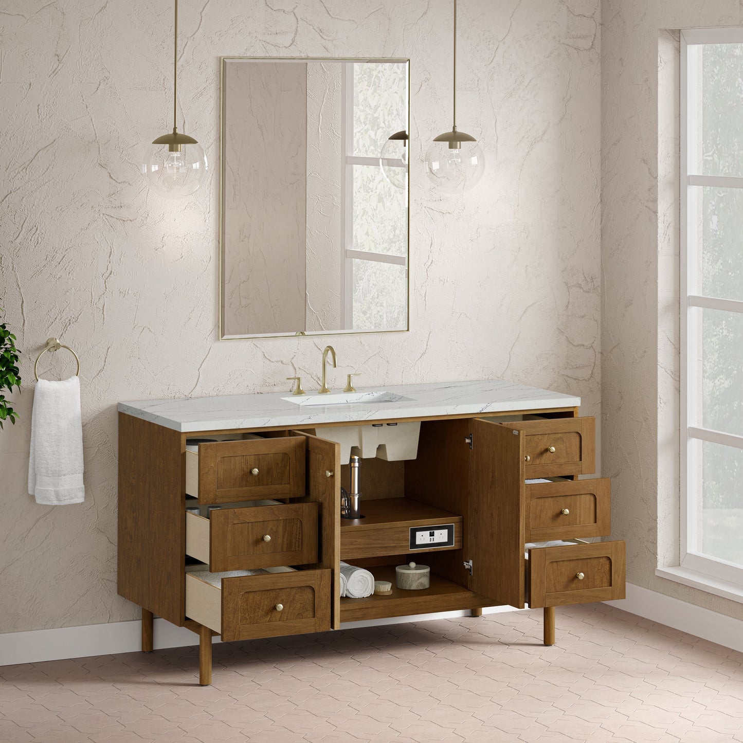 
                  
                    Laurent 60" Single Vanity in Honey Oak Single Bathroom Vanity James Martin Vanities 
                  
                