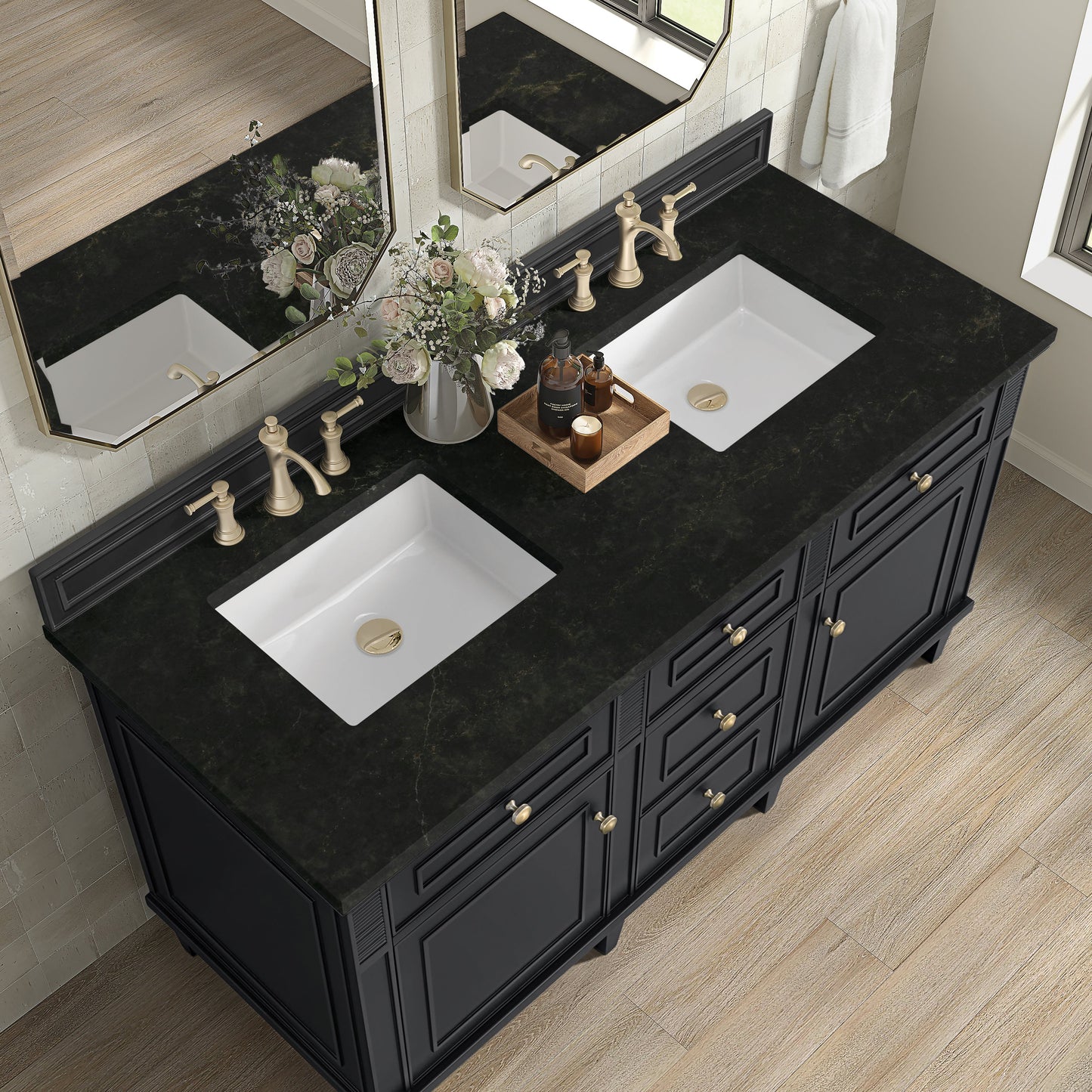 
                  
                    Lorelai 60" Double Vanity in Black Onyx James Martin Vanities Phantome Eclos 
                  
                