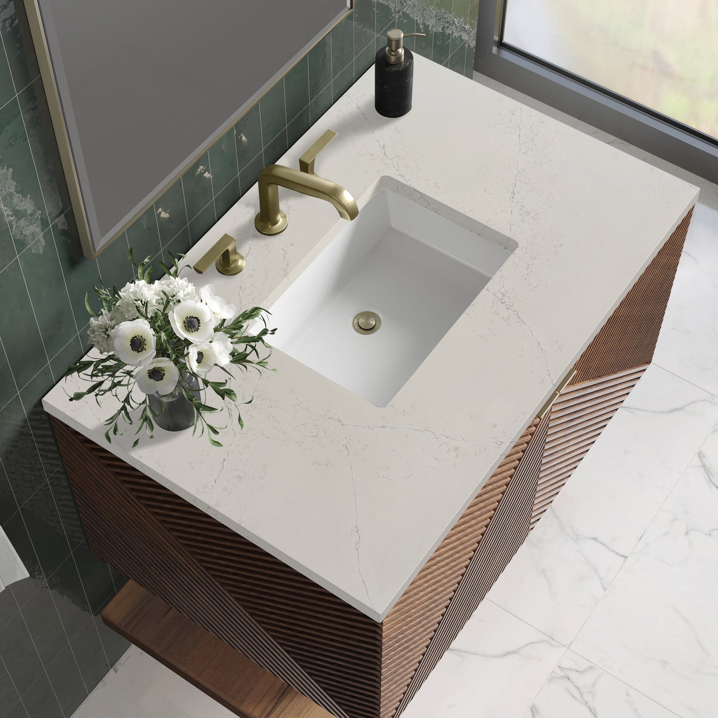 
                  
                    Marcello 36" Vanity in Chestnut Single Bathroom Vanity James Martin Vanities Siberian Silestone 
                  
                