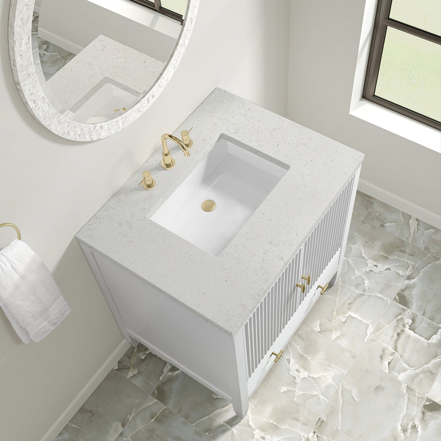 
                  
                    Myrrin 30" Single Vanity in Bright White Single Bathroom Vanity James Martin Vanities Lime Delight Silestone 
                  
                