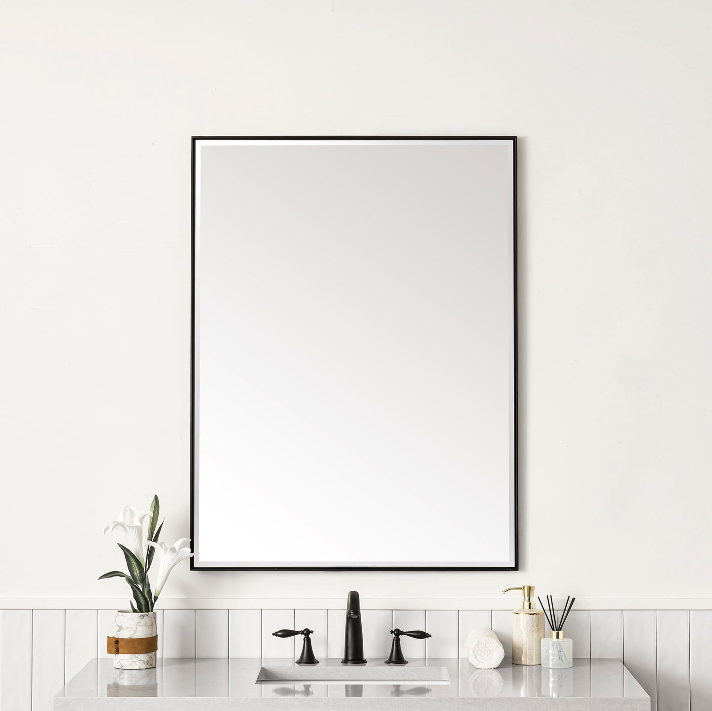 
                  
                    Rohe 30" Rectangular Mirror in Matte Black James Martin Vanities 
                  
                