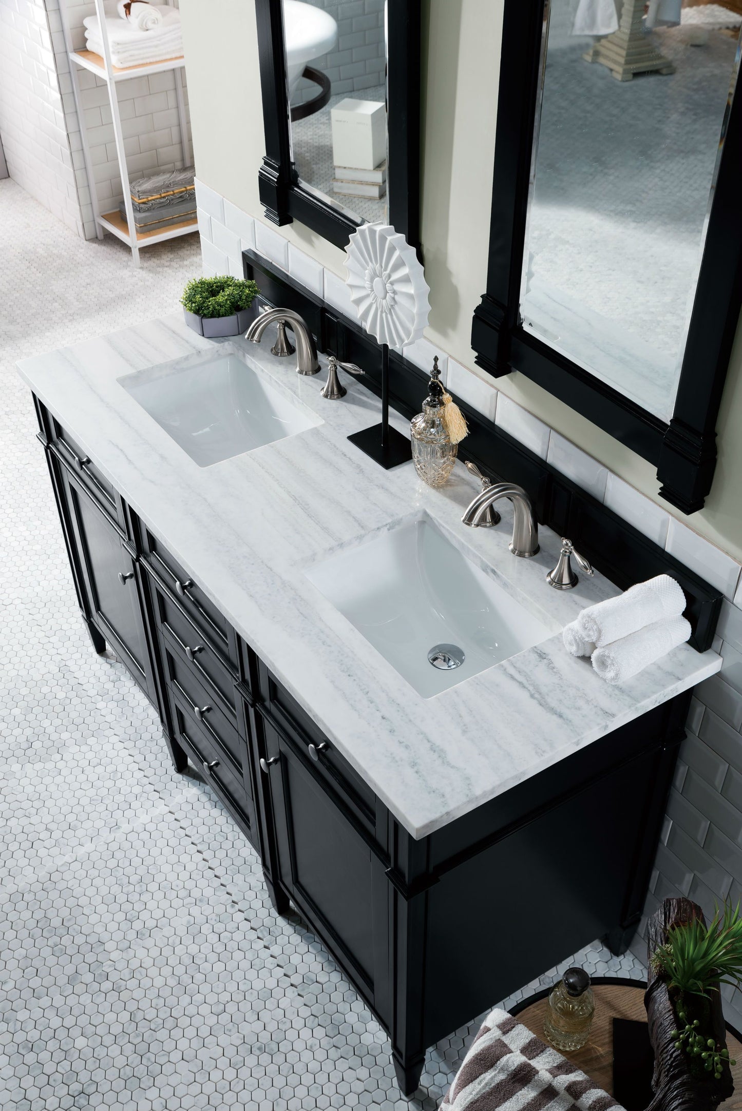 
                  
                    Brittany 60" Double Bathroom Vanity Double bathroom Vanity James Martin Vanities 
                  
                
