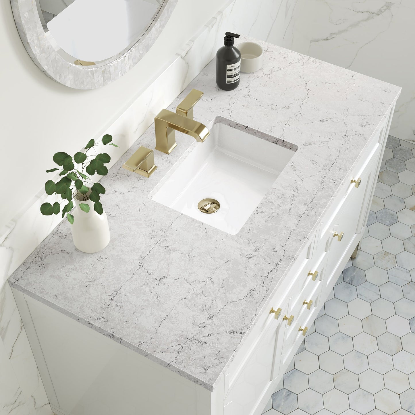 
                  
                    Chicago 48" Single Bathroom Vanity in Glossy White Single Bathroom Vanity James Martin Vanities 
                  
                