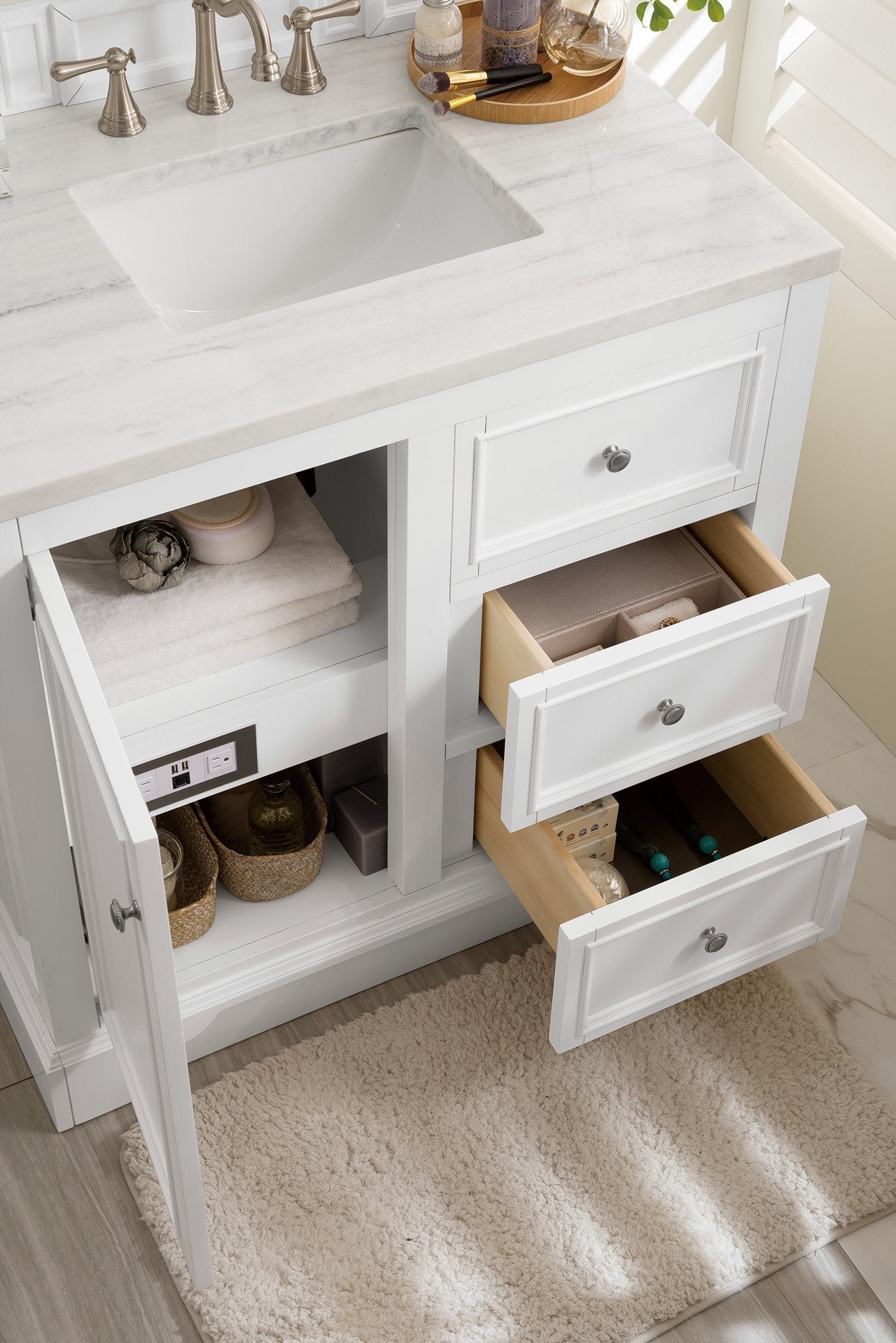 
                  
                    De Soto 36" Single Bathroom Vanity Single Bathroom Vanity James Martin Vanities 
                  
                